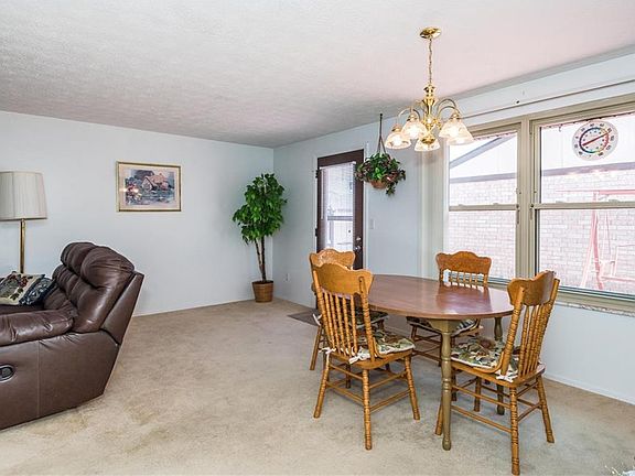 5th image of 8771 Mardi Gras Dr #0