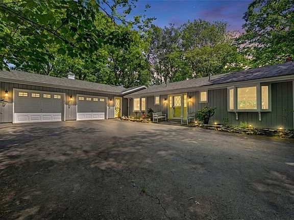 4th image of 129 Wagoner Ln