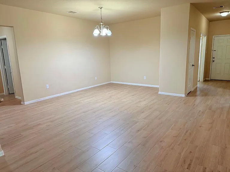 9315 Claystone Ln — Photo 3