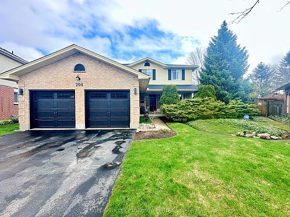 2nd image of 204 Killarney Grv