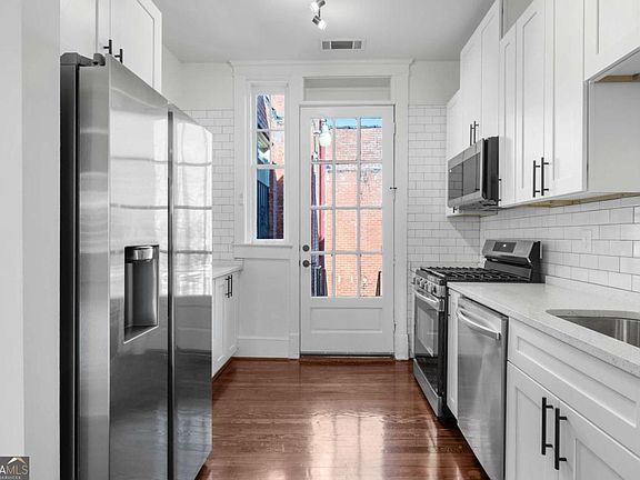 5th image of 360 Ponce De Leon Ave NE #17