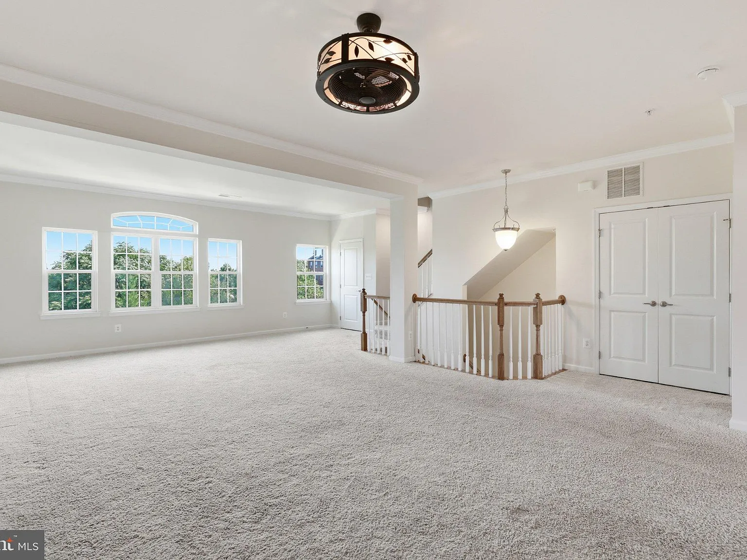 Morley Corner Condominium — Photo 3