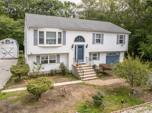 699 Valentine St, Fall River, MA 02720