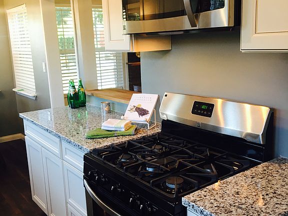 New stainless appliances 