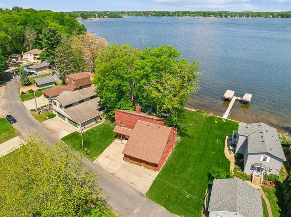 21431 Iverson Ave N, Forest Lake, MN 55025