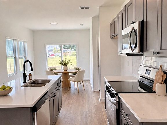 2nd image of 3190 Lavender Ln #48