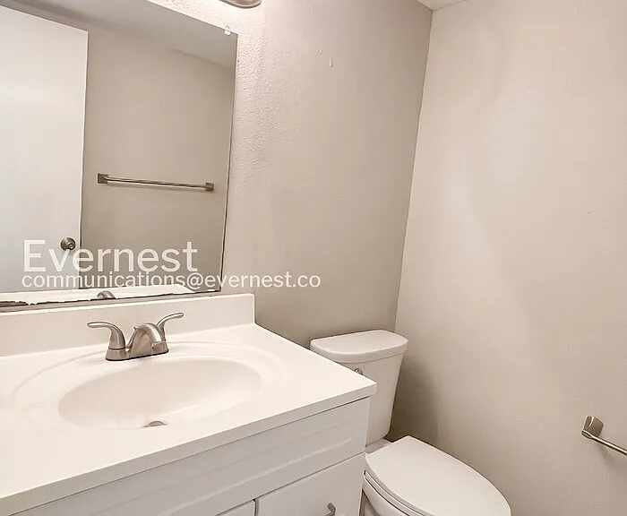 2719 Meadowgrass Ln — Photo 22