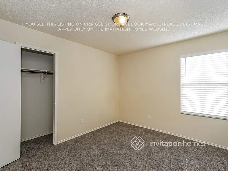 4920 Waterford Dr — Photo 14