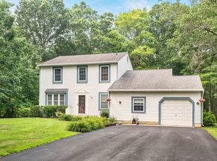 67 Somers Ave, Ocean View, NJ 08230