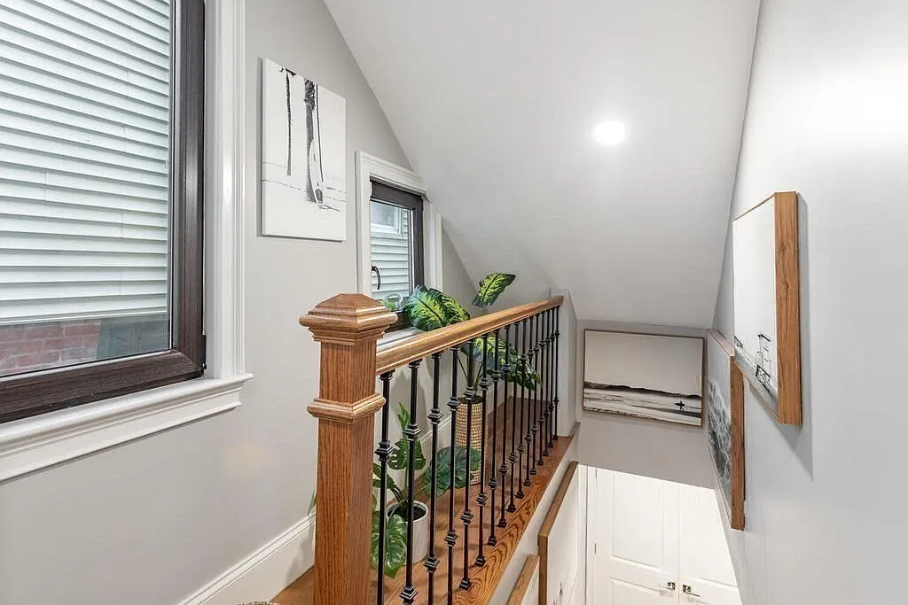 3 Village St — Photo 2