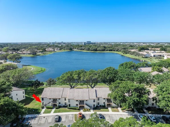 2900 Olivewood Terrace #101, Boca Raton, FL 33431