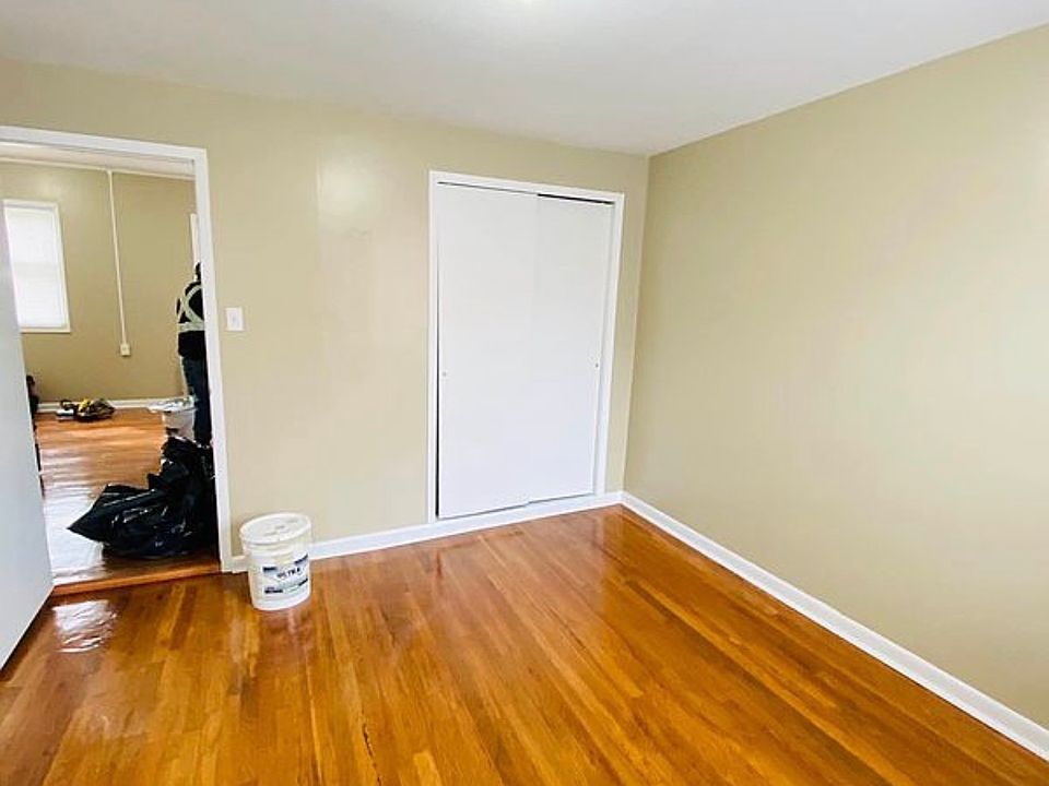 2nd image of 36 Bushwick Ave APT 3