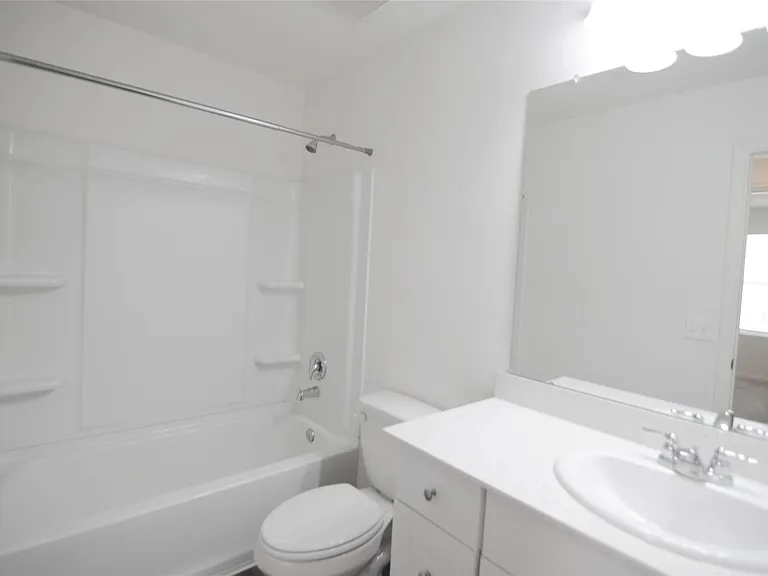 1052 Water Oak Ln — Photo 19