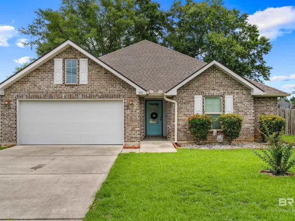 501 E Shriver Ave, Summerdale, AL 36580