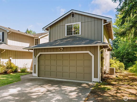 2nd image of 6101 Laguna Lane SE