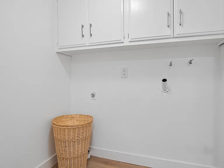 8 Aspen Way — Photo 33