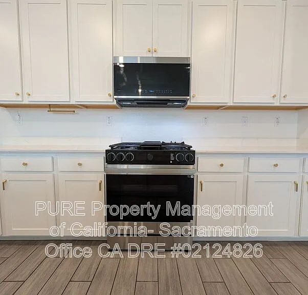 8840 Boes Way — Photo 4