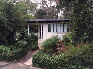 30 SW 23rd Ter, Gainesville, FL 32607