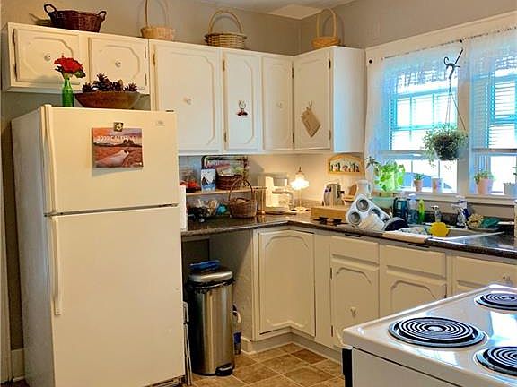 1st Floor Unit