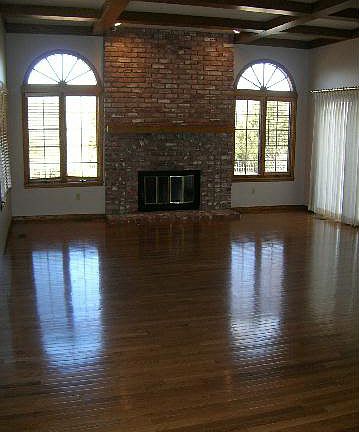 4th image of 9004 Windwood St