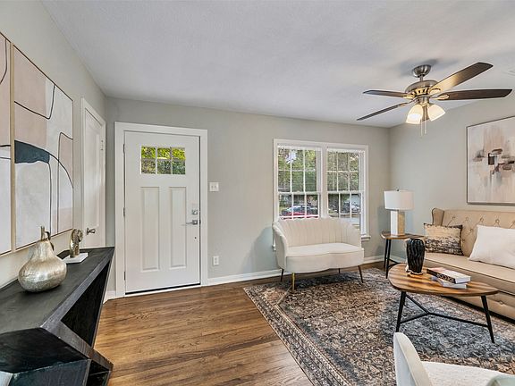 4th image of 3462 W Gambrell St
