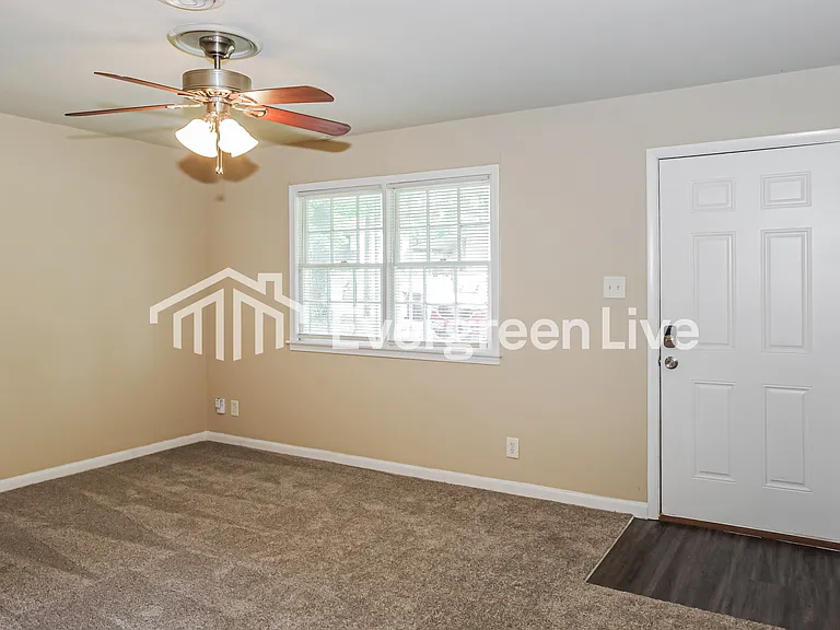 630 Kennan Rd NW — Photo 3