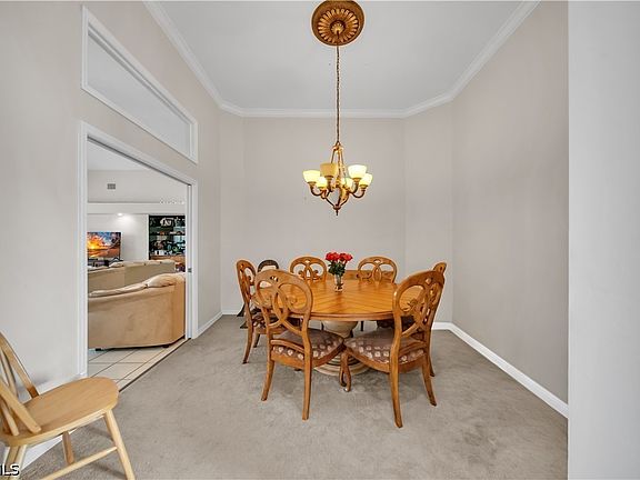 4th image of 16971 Timberlakes Dr