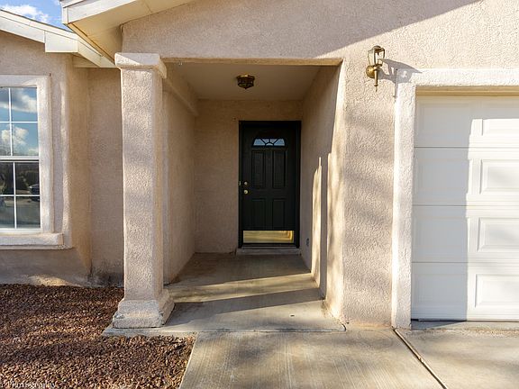 3rd image of 5029 Starlite Ct