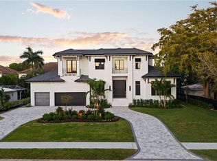 3840 CRAYTON RD, NAPLES, FL 34103