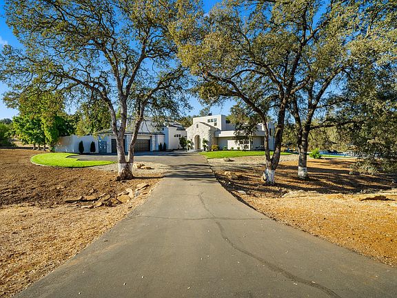 3rd image of 4830 Faber Rd