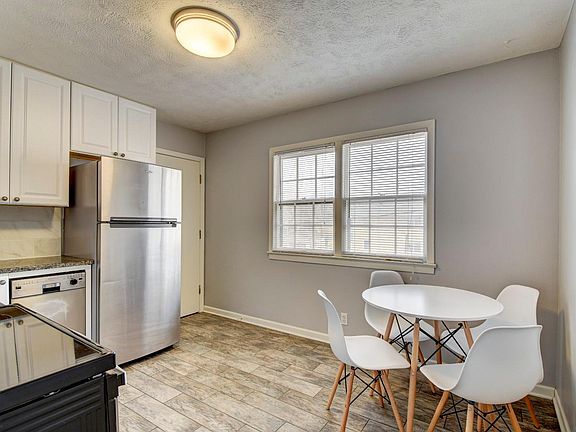 4th image of 3005 S 108th St APT 2