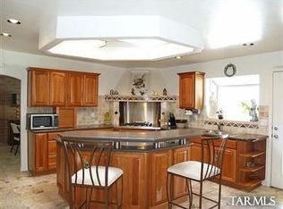 6423 N Calle De Los Seris, Tucson, AZ 85718