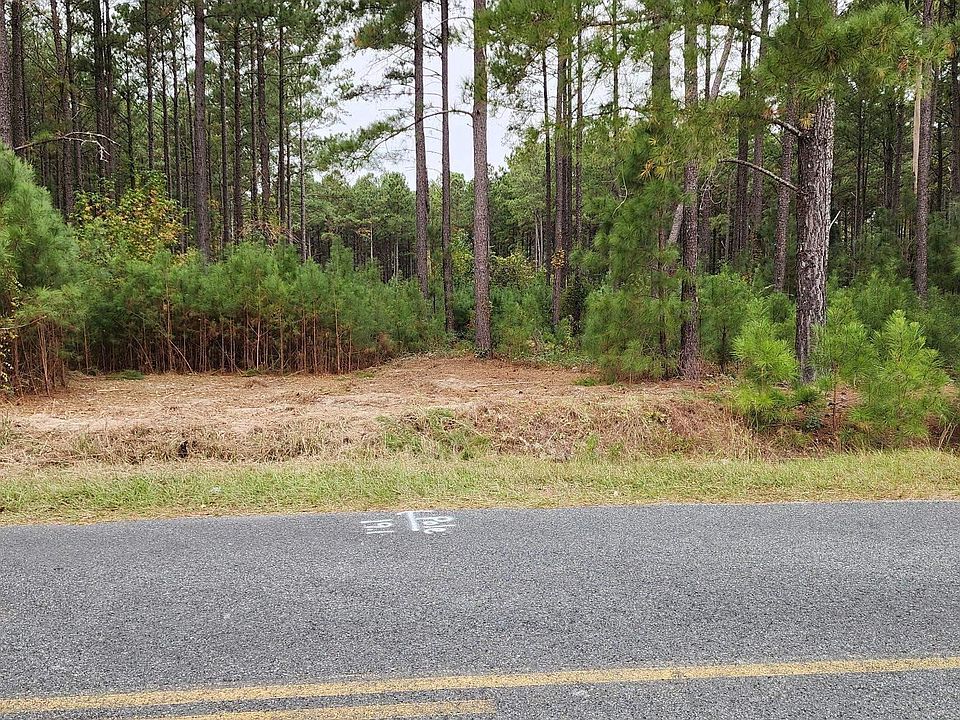 1st image of 657 Old Field Rd #3