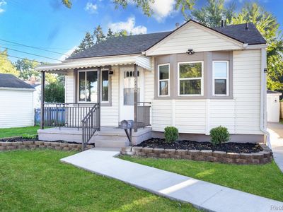 28850 Victor St, Roseville, MI, 48066