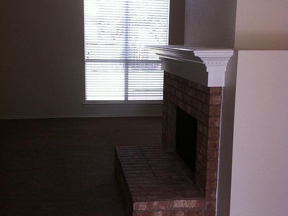 2nd image of 11482 Waterford Ln