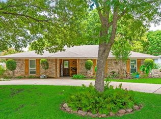303 Tucson Dr, Duncanville, TX 75116
