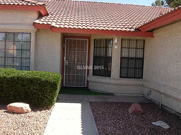 3rd image of 2841 N Marathon Dr