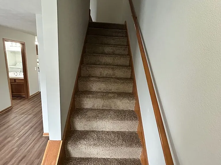 7999 Green Meadow Ct — Photo 13