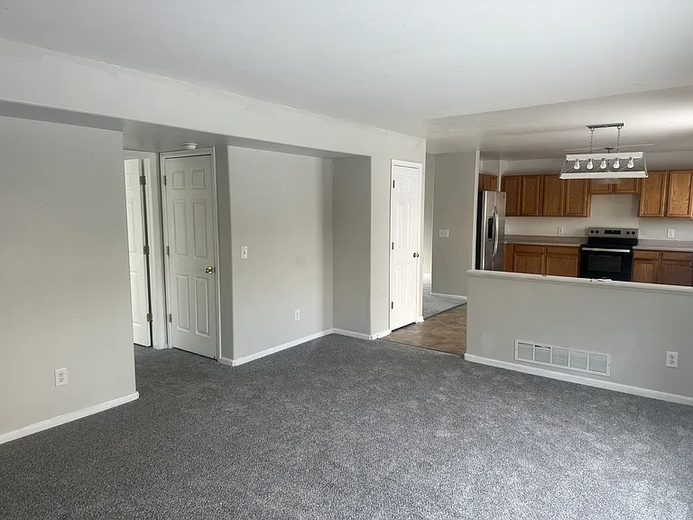 3159 Heather Glen Dr — Photo 7