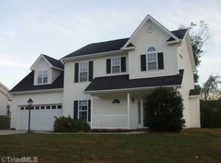 913 Big Creek Ct, High Point, NC 27265