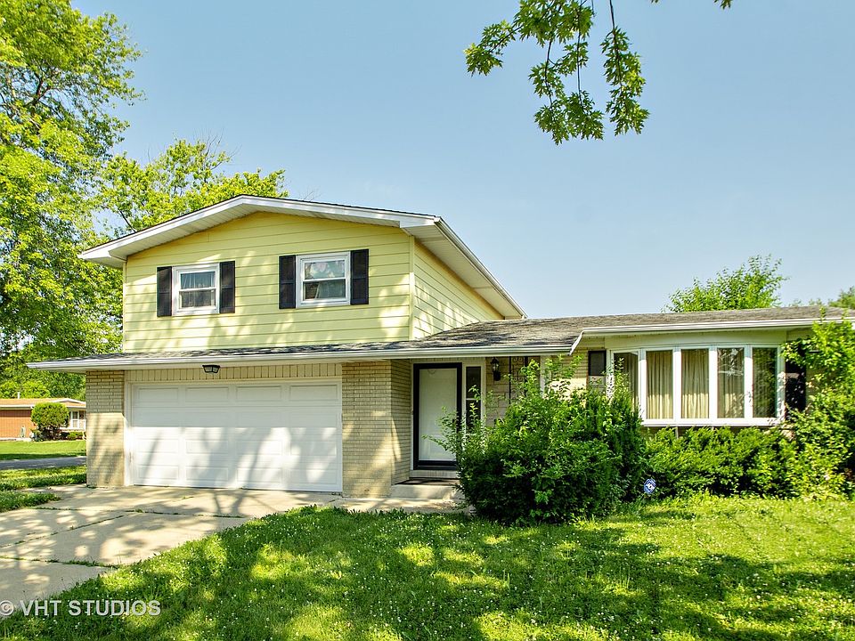 1st image of 604 N Longwood Ct