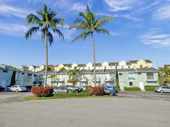 4129 NE 21st Terrace, Lighthouse Point, FL 33064