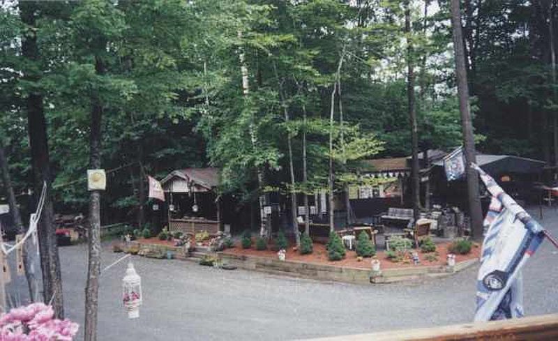 3rd image of 23 RUNDLE Road