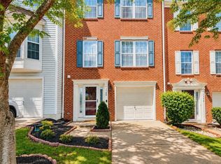 7108 Wheeling Way, Gainesville, VA 20155