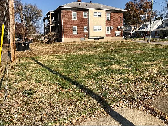 2nd image of 4105 Larkwood Ave