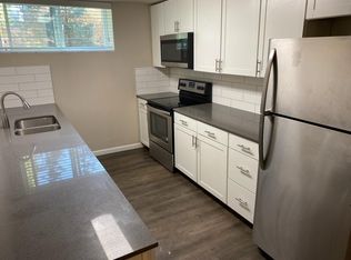 4529 44th Ave SW #1B, Seattle, WA 98116