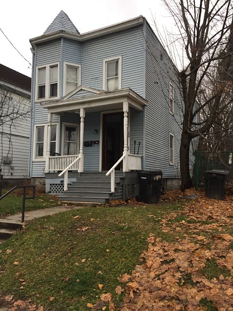 1st image of 504 Pawling Ave