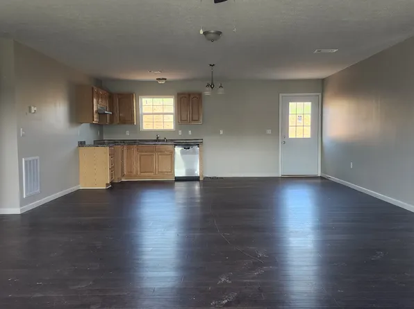 3445 Parker Blvd, Kodak, TN 37764