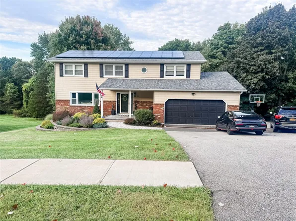 31 Peter Bush Drive, Monroe, NY 10950
