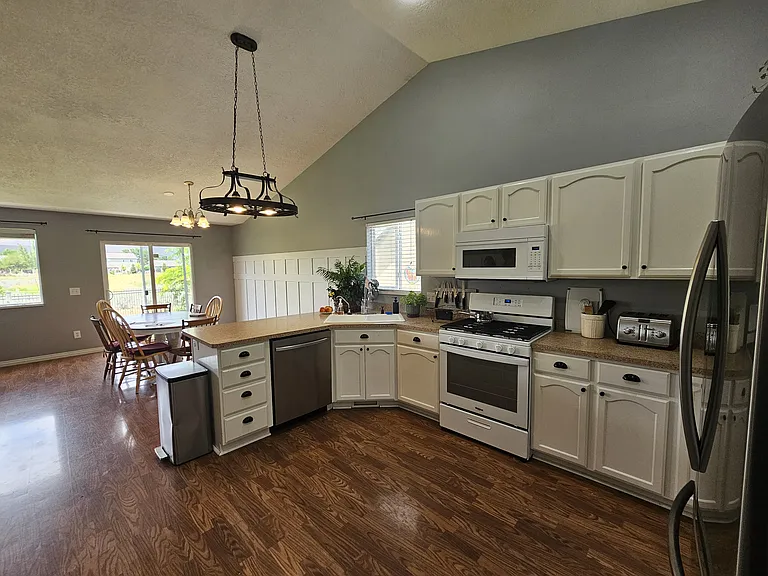 3453 E Kennekuk Cir — Photo 3